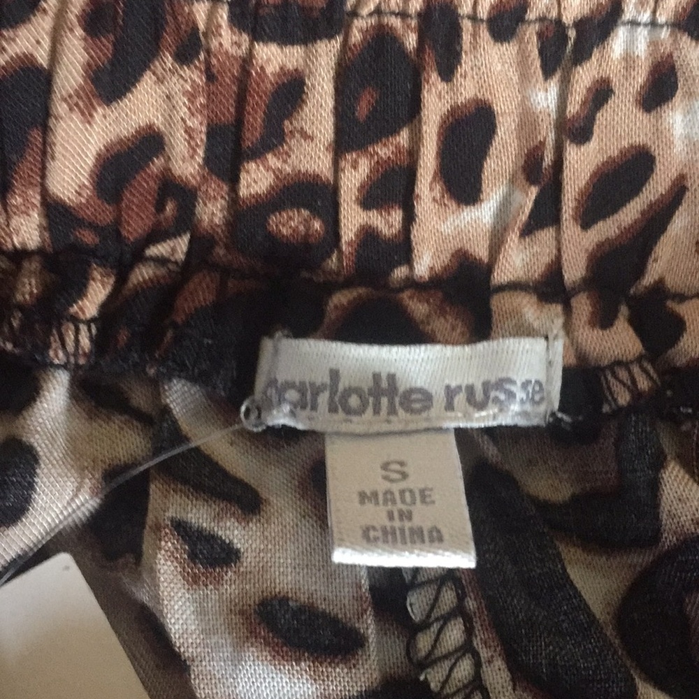 Animal Print Shorts - Picture 3 of 4